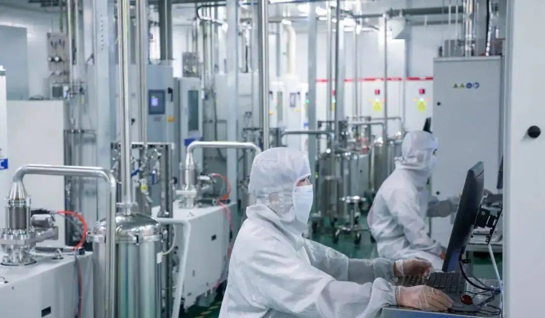 年產(chǎn)能達(dá)20萬片！瀚天天成碳化硅產(chǎn)業(yè)園二期項(xiàng)目竣工，三期產(chǎn)能預(yù)達(dá)140萬片！